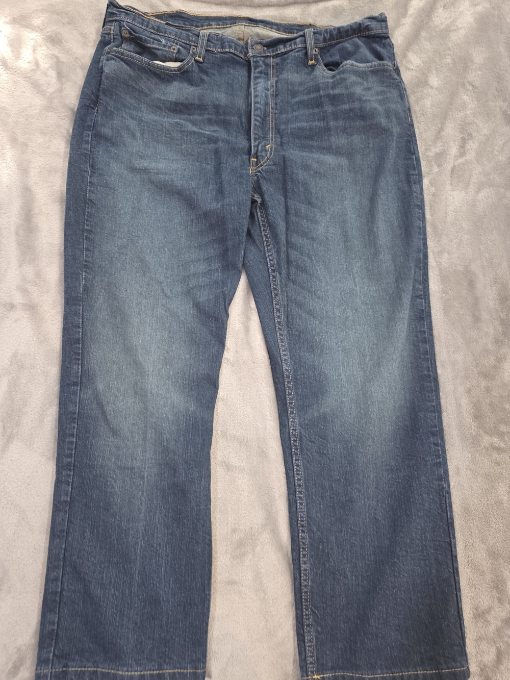 Classic Men's Blue Levi 514 Jeans--40x30